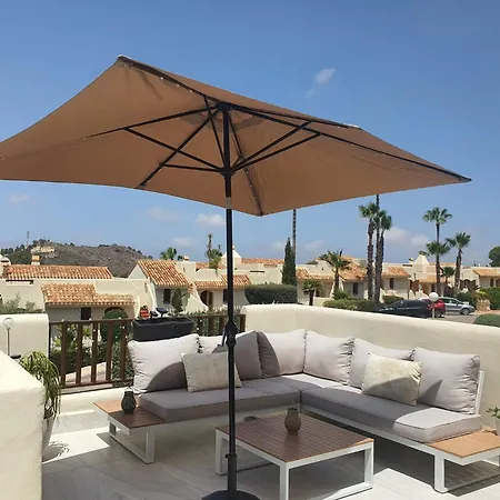 Carolinas Paradise Stunning With Golf Pool Views At Club