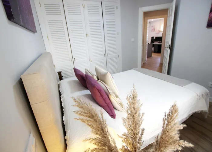 Сasa de vacaciones Carolinas Paradise Stunning With Golf Pool Views At Club