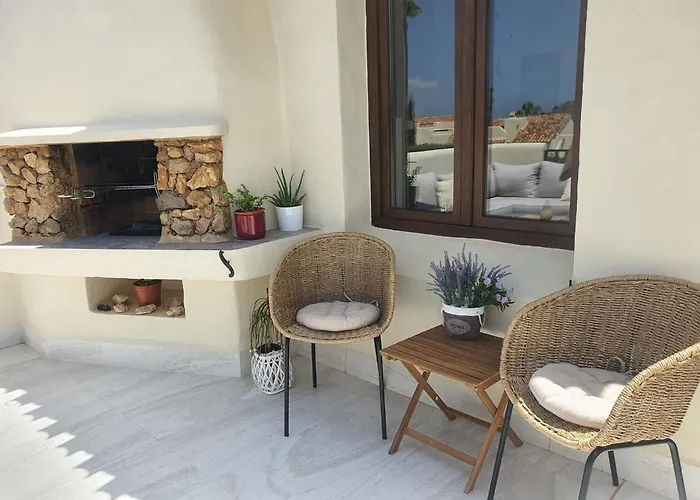 Сasa de vacaciones Carolinas Paradise Stunning With Golf Pool Views At Club