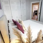 بيت للعطل Carolinas Paradise Stunning With Golf Pool Views At Club