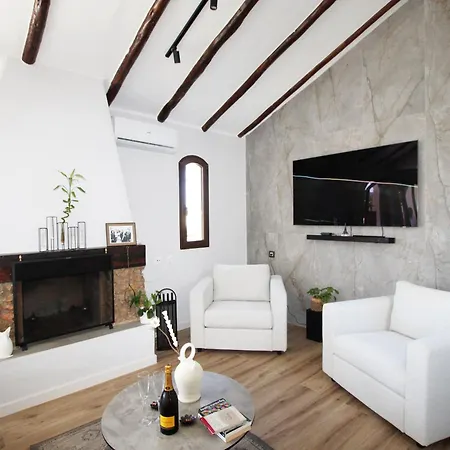 Carolinas Paradise Stunning With Golf Pool Views At Club