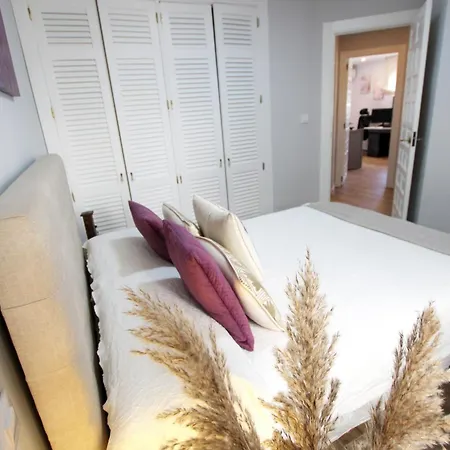 Holiday home Carolinas Paradise Stunning With Golf Pool Views At Club