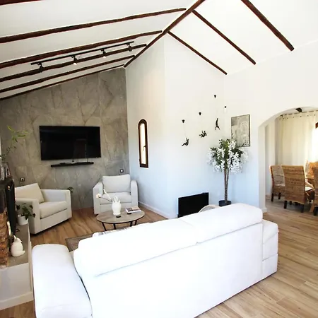 Holiday home Carolinas Paradise Stunning With Golf Pool Views At Club La Manga del Mar Menor